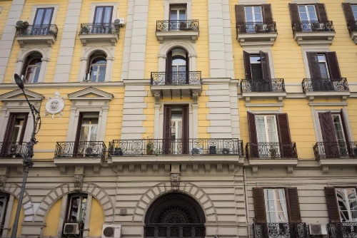 Twice - Naples image 8